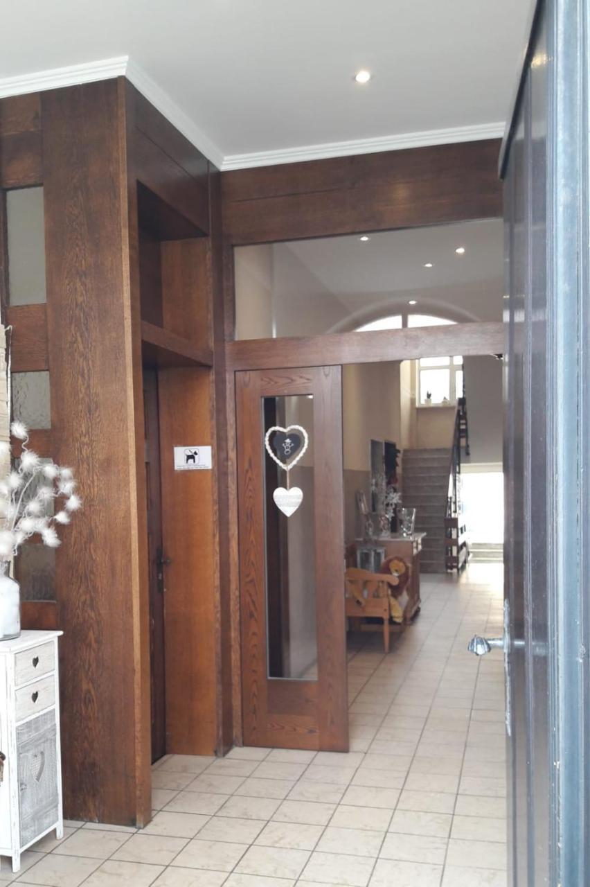 Landgasthof Zum Goldenen Loewen 莫斯巴赫 外观 照片