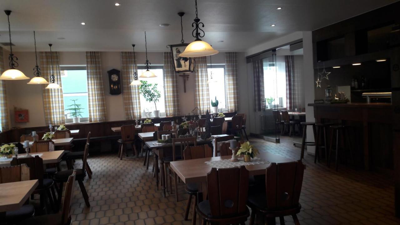 Landgasthof Zum Goldenen Loewen 莫斯巴赫 外观 照片