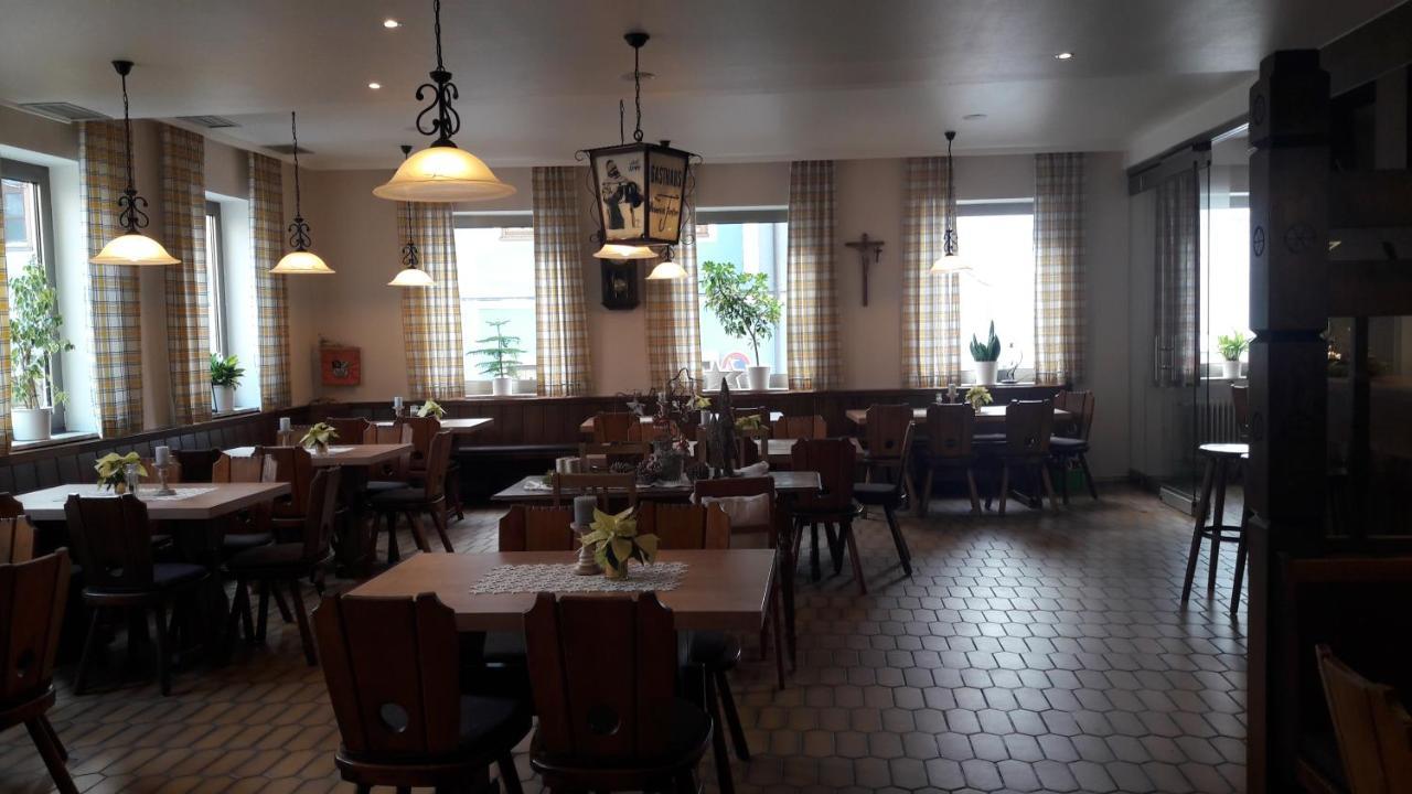 Landgasthof Zum Goldenen Loewen 莫斯巴赫 外观 照片